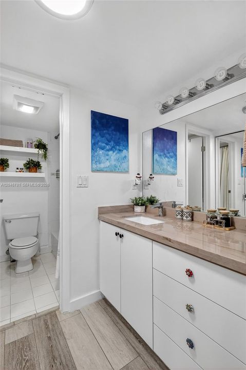 En Venta: $449,000 (2 camas, 2 baños, 1482 Pies cuadrados)