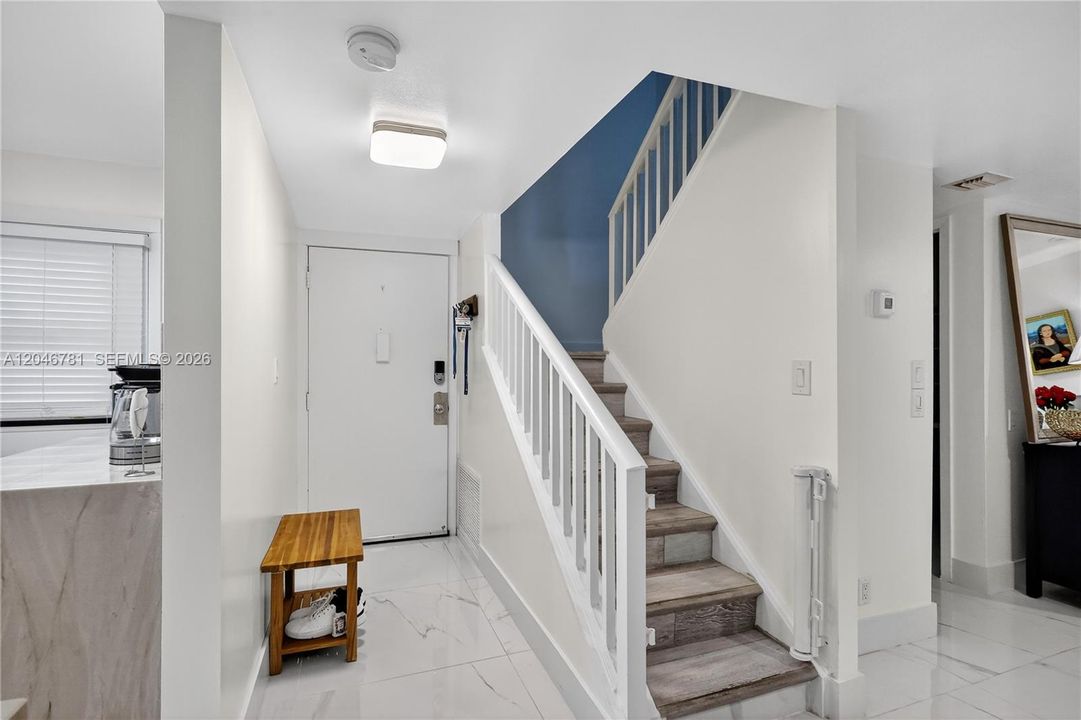 En Venta: $449,000 (2 camas, 2 baños, 1482 Pies cuadrados)