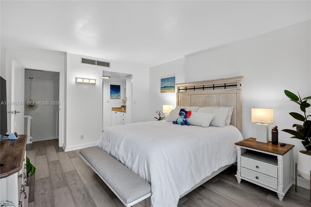 En Venta: $449,000 (2 camas, 2 baños, 1482 Pies cuadrados)