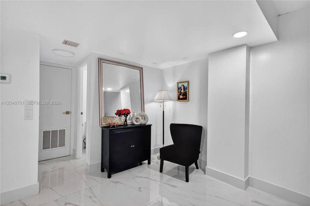 En Venta: $449,000 (2 camas, 2 baños, 1482 Pies cuadrados)
