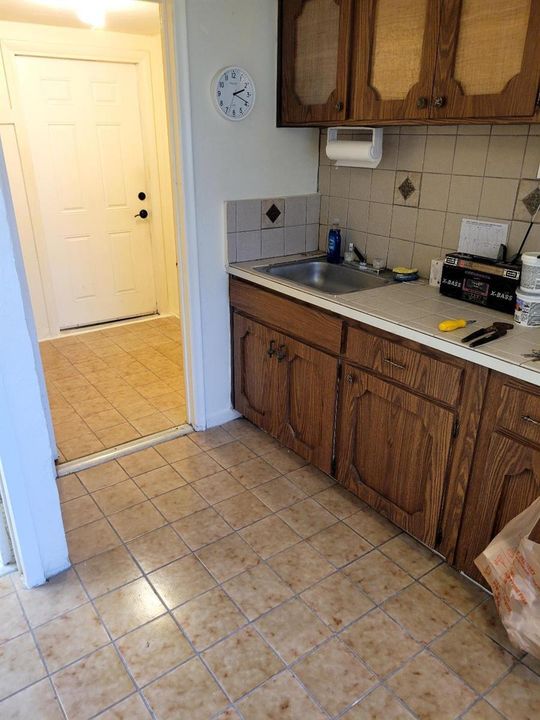 5918 Kitchen 2