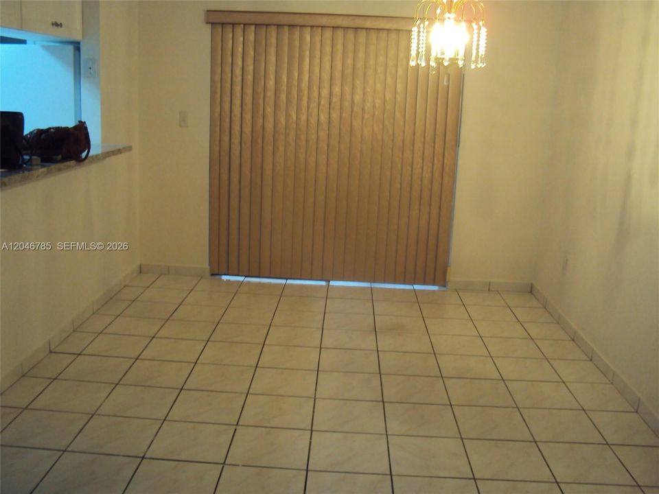 For Rent: $2,300 (2 beds, 2 baths, 1235 Square Feet)