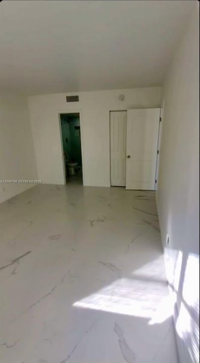 For Rent: $1,750 (1 beds, 1 baths, 765 Square Feet)