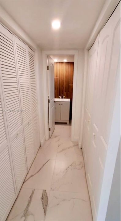 For Rent: $1,750 (1 beds, 1 baths, 765 Square Feet)