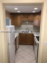 For Rent: $2,050 (1 beds, 1 baths, 670 Square Feet)