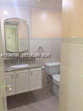 For Rent: $2,050 (1 beds, 1 baths, 670 Square Feet)