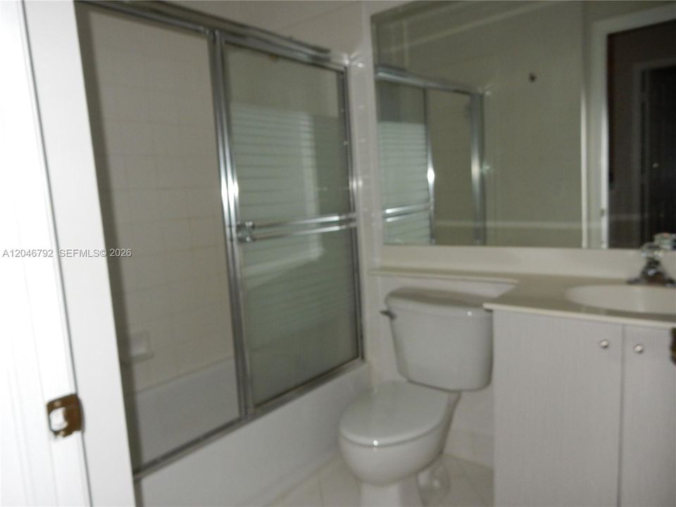 En Renta: $4,300 (4 camas, 2 baños, 2105 Pies cuadrados)