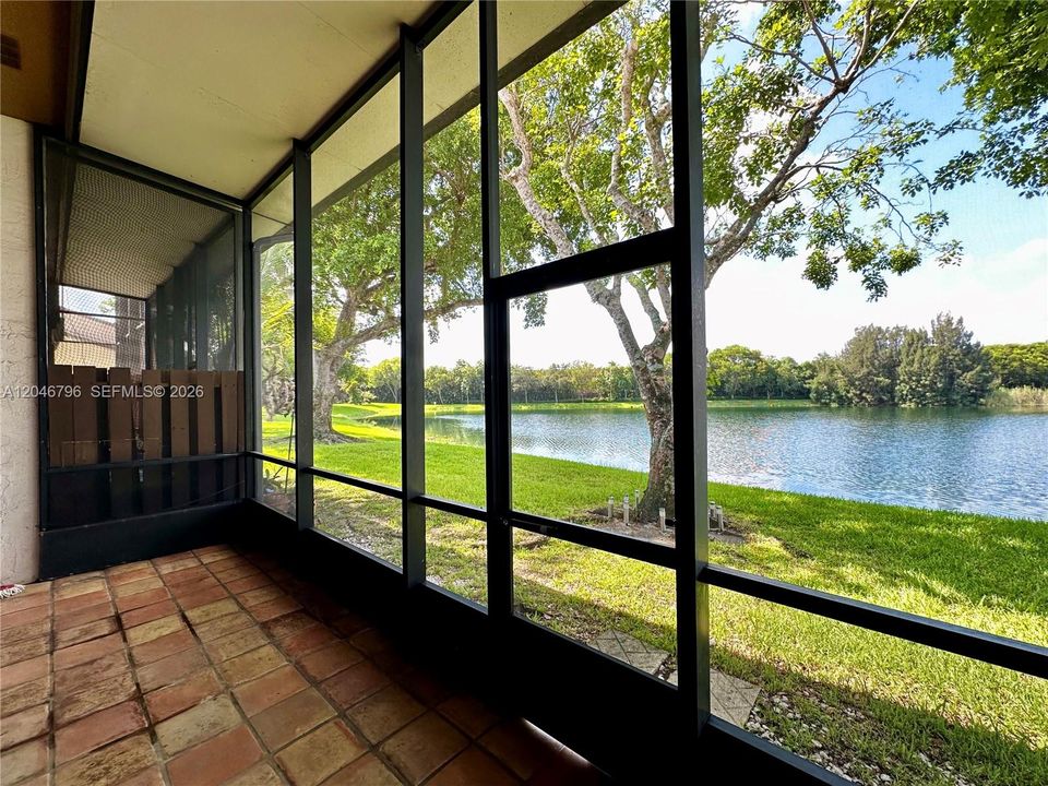 For Rent: $3,000 (3 beds, 2 baths, 1326 Square Feet)