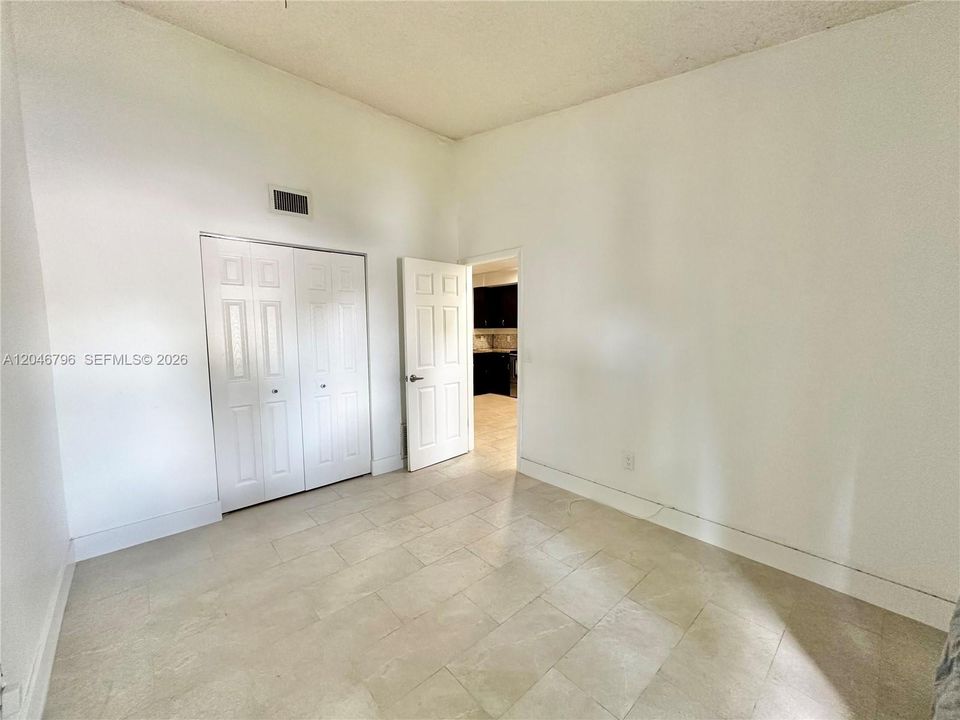 For Rent: $3,000 (3 beds, 2 baths, 1326 Square Feet)