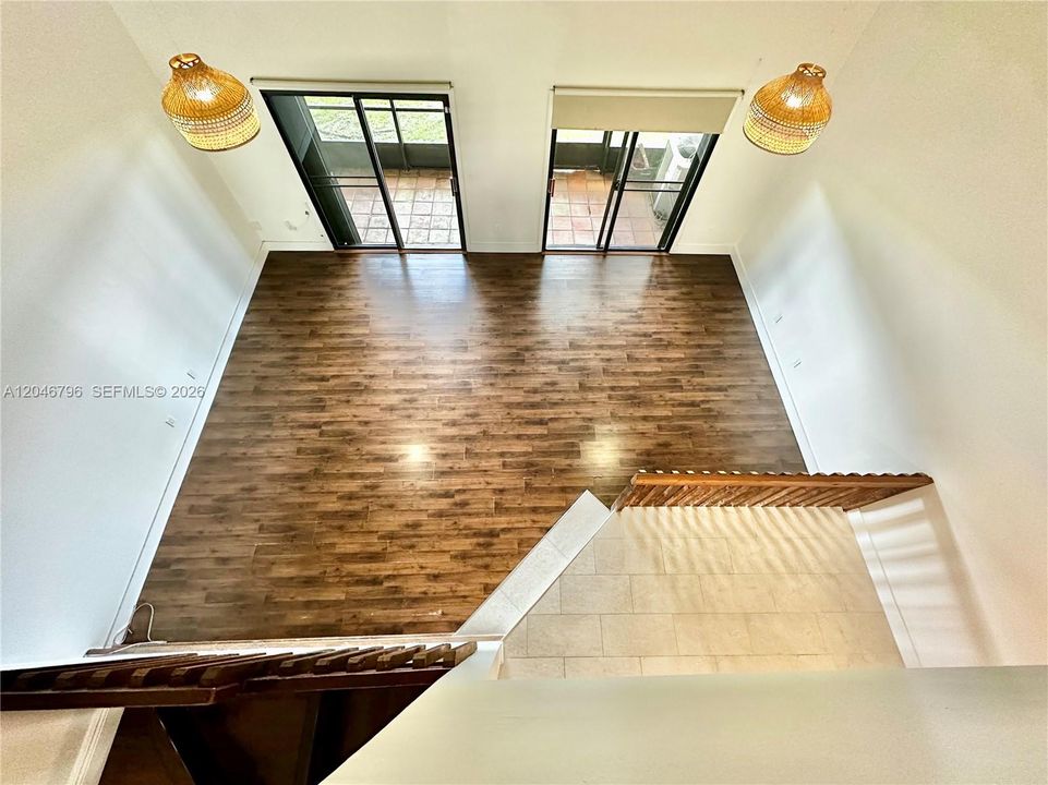 For Rent: $3,000 (3 beds, 2 baths, 1326 Square Feet)