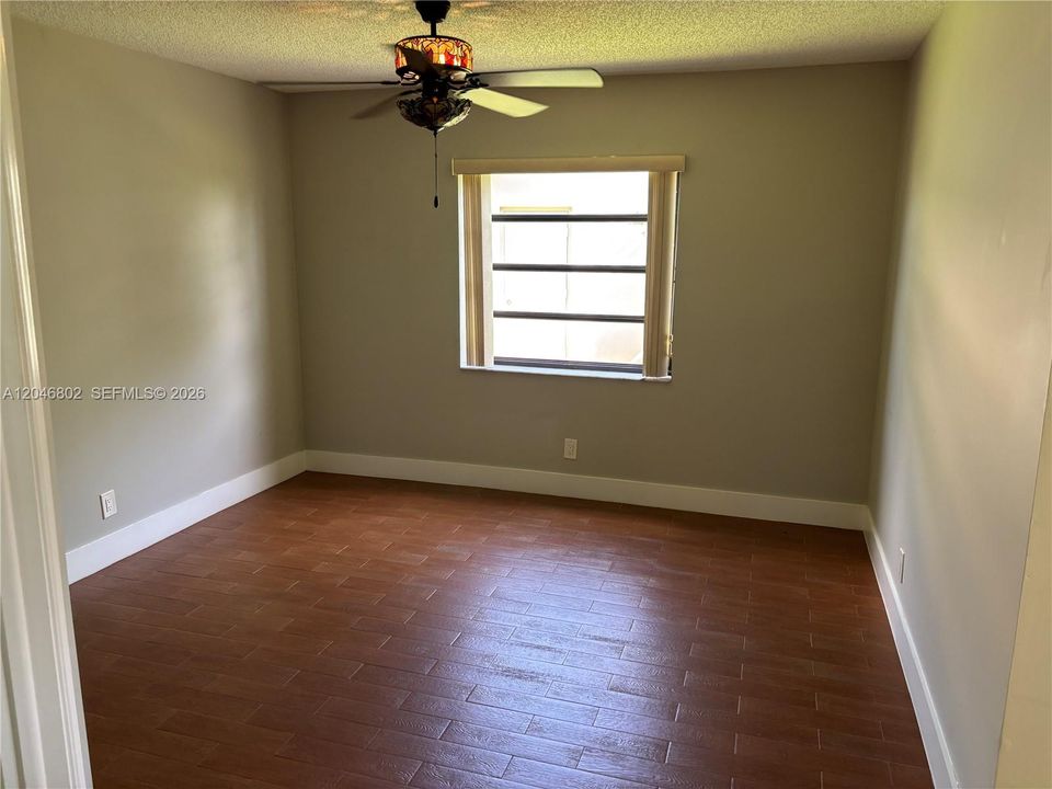 For Rent: $3,150 (2 beds, 2 baths, 1761 Square Feet)