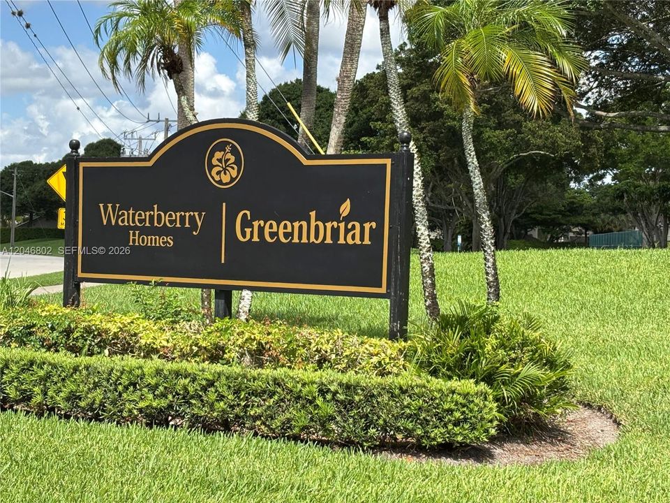 For Rent: $3,150 (2 beds, 2 baths, 1761 Square Feet)