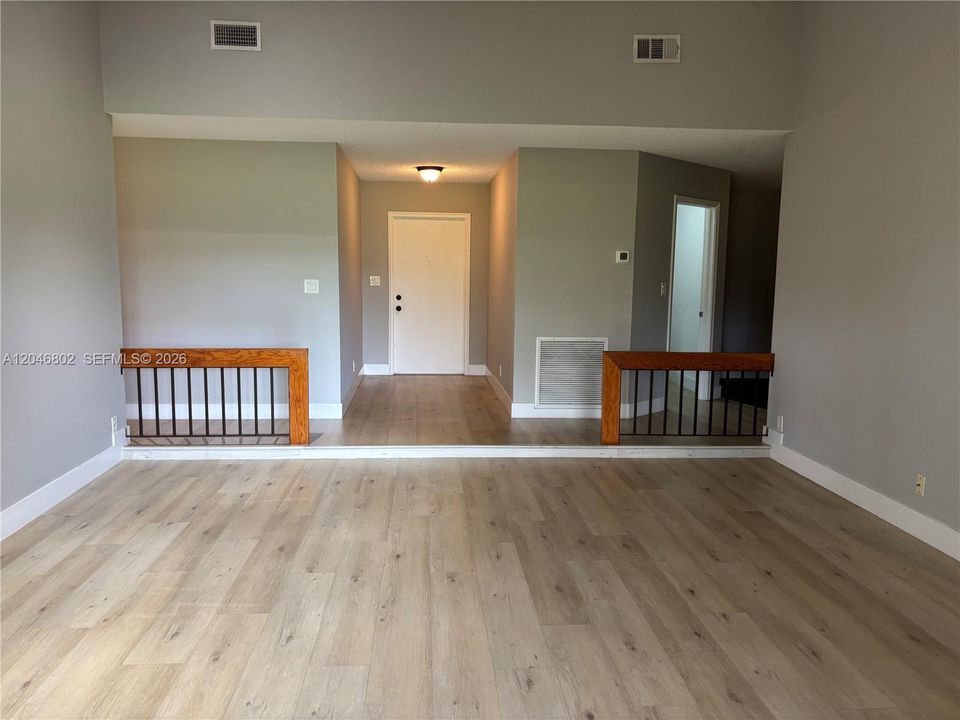 For Rent: $3,150 (2 beds, 2 baths, 1761 Square Feet)
