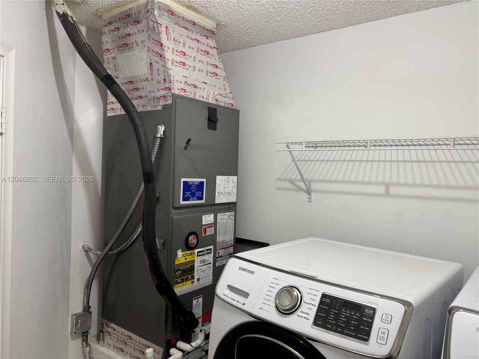 For Rent: $3,150 (2 beds, 2 baths, 1761 Square Feet)