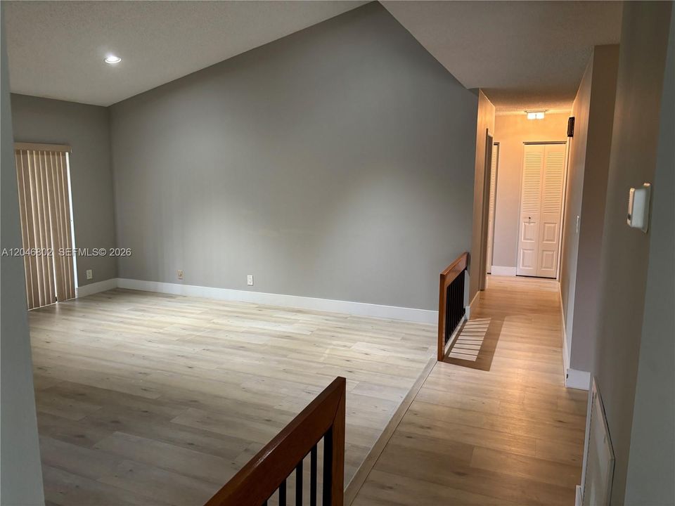 For Rent: $3,150 (2 beds, 2 baths, 1761 Square Feet)