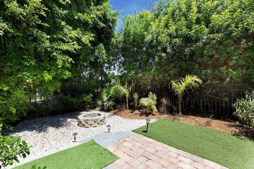 FIRE PIT BRICK PAVER WALKWAYS ARTIFICI