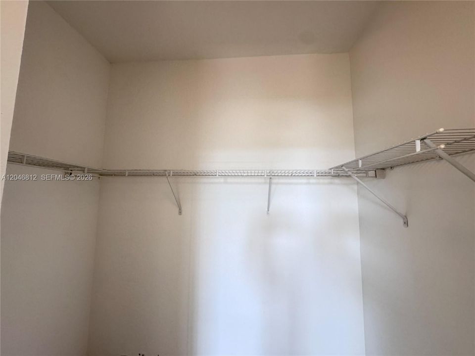 En Renta: $2,800 (3 camas, 2 baños, 1385 Pies cuadrados)
