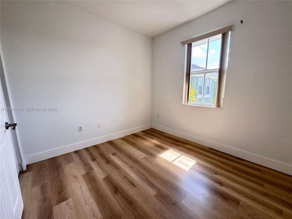 En Renta: $2,800 (3 camas, 2 baños, 1385 Pies cuadrados)