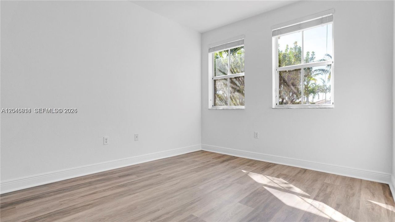 В аренду: $4,800 (4 спален, 3 ванн, 2249 Квадратных фут)