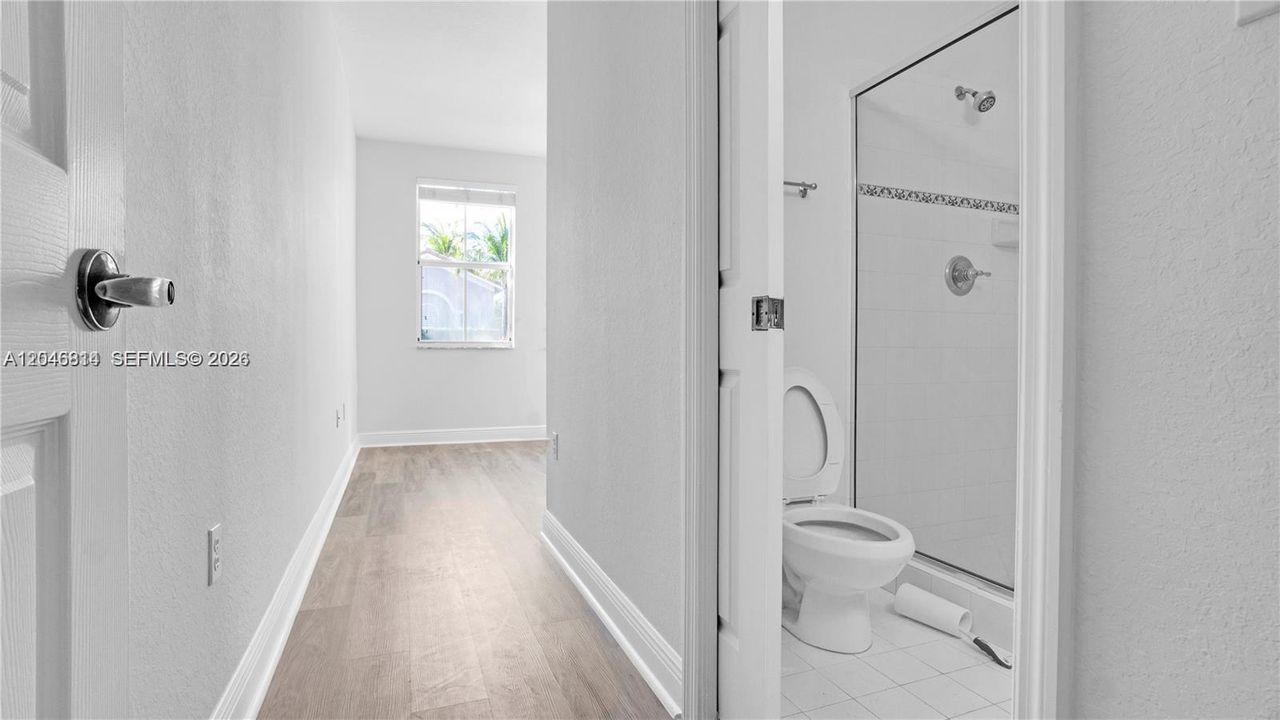 В аренду: $4,800 (4 спален, 3 ванн, 2249 Квадратных фут)
