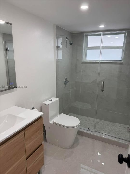 En Renta: $2,300 (2 camas, 2 baños, 875 Pies cuadrados)