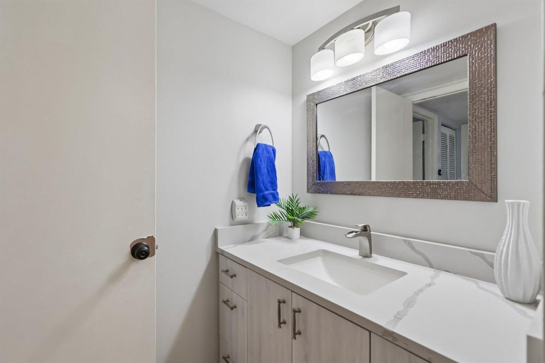 31-web-or-mls-SW 118th Ter-S0107-031