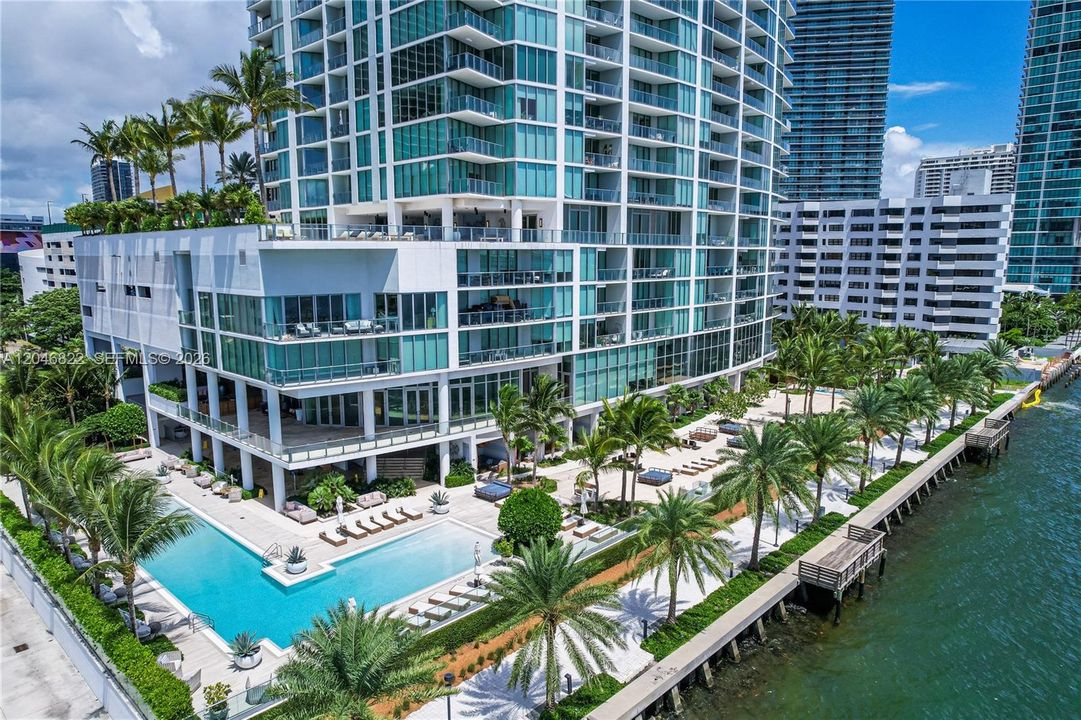 Waterfront facade of Biscayne Beach on Biscayne Bay
