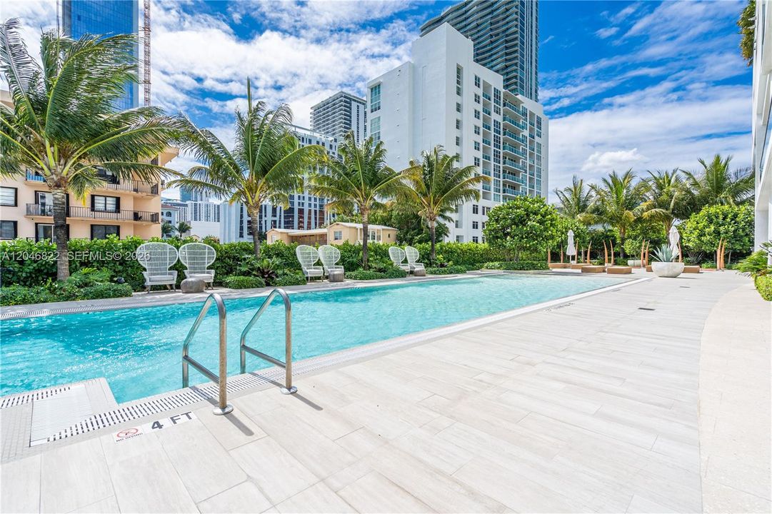 Zero-entry resort pool overlooking Biscayne Bay