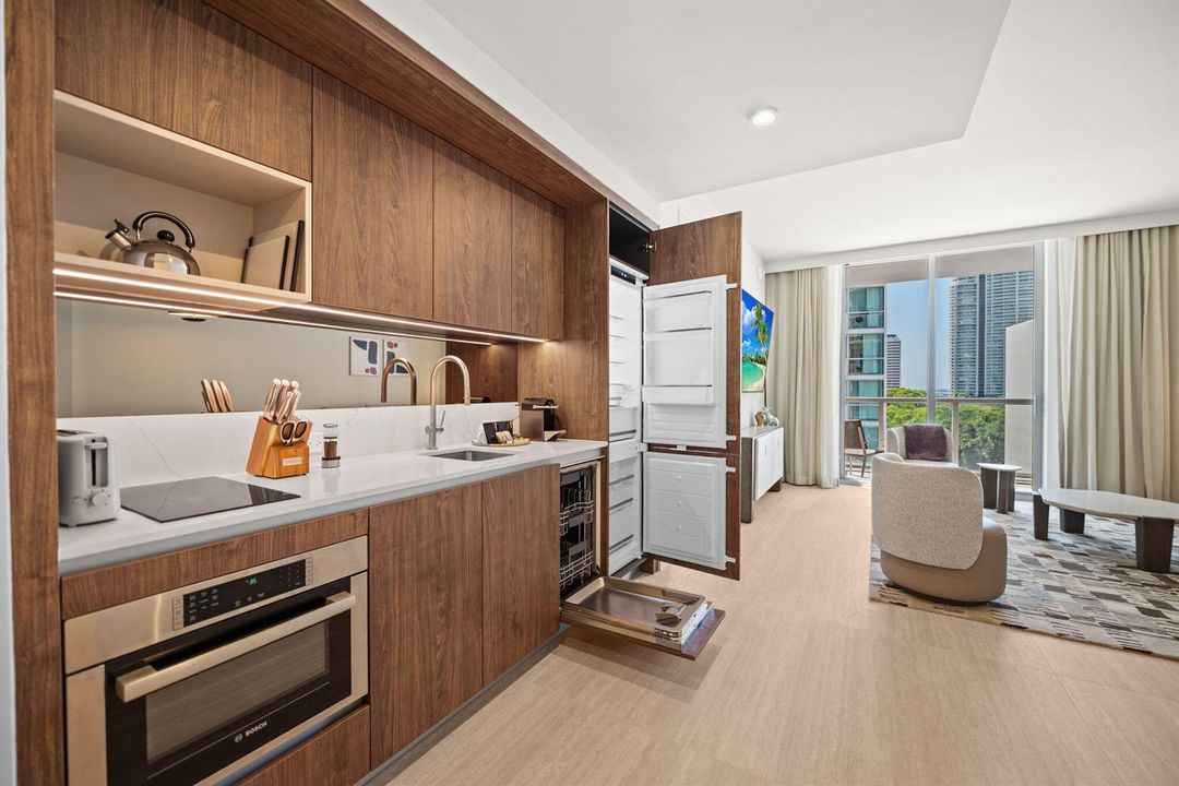 11-web-or-mls-1611-sw-2nd-ave-702