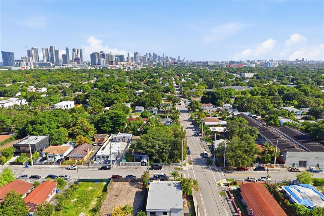 For Sale: $1,190,000 (4 beds, 3 baths, 1833 Square Feet)