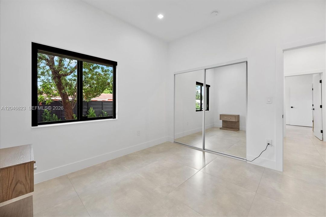 For Sale: $1,190,000 (4 beds, 3 baths, 1833 Square Feet)