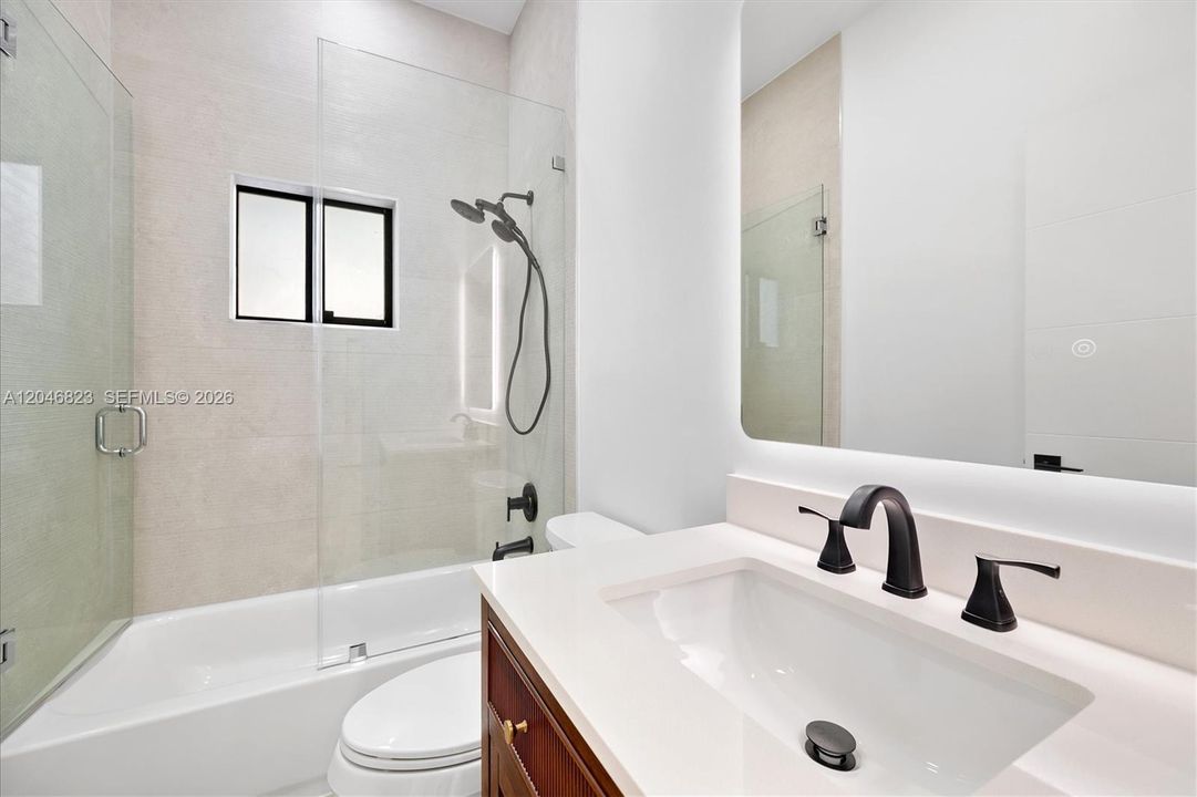 For Sale: $1,190,000 (4 beds, 3 baths, 1833 Square Feet)