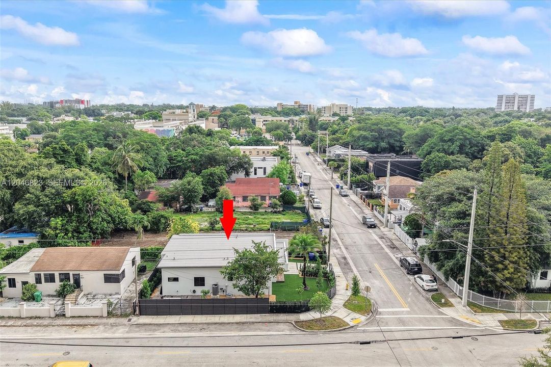 For Sale: $1,190,000 (4 beds, 3 baths, 1833 Square Feet)