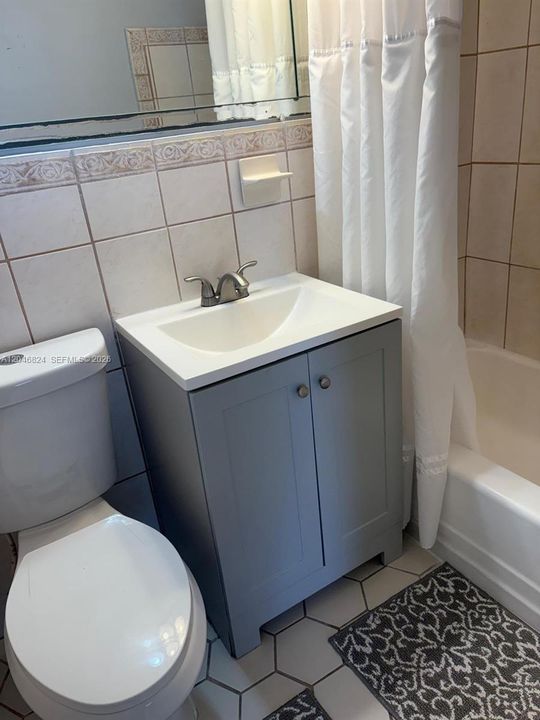 For Rent: $1,500 (1 beds, 1 baths, 300 Square Feet)
