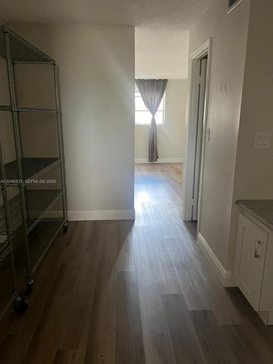 В аренду: $1,750 (1 спален, 1 ванн, 940 Квадратных фут)