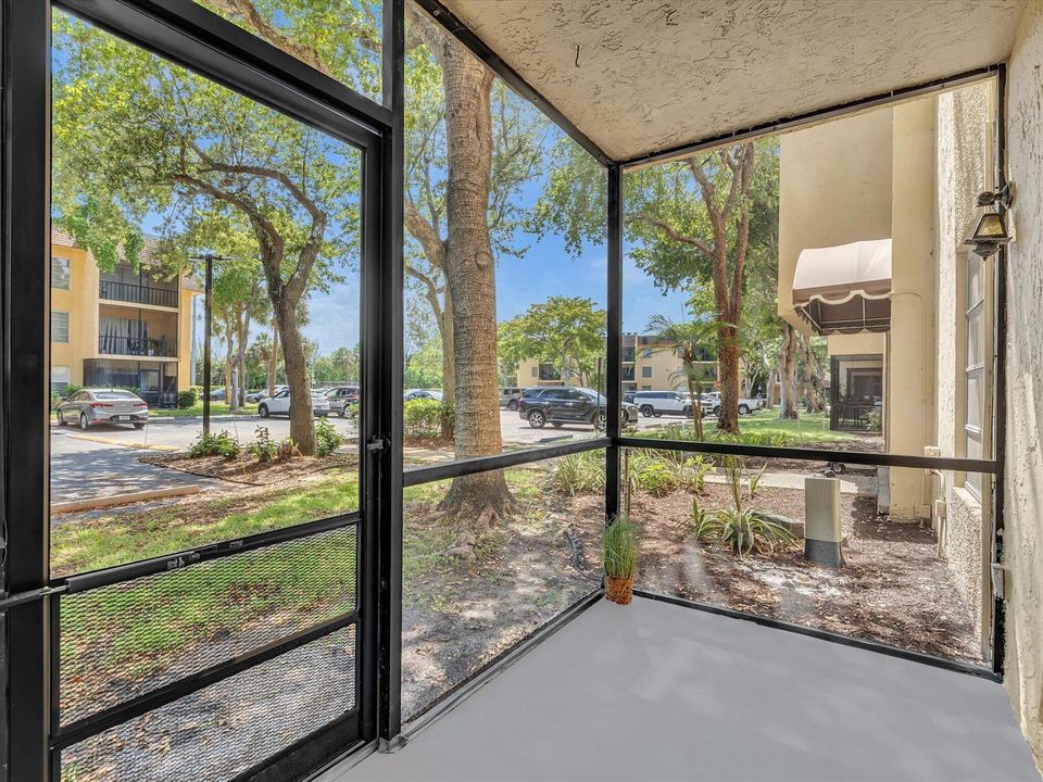 Screened Patio