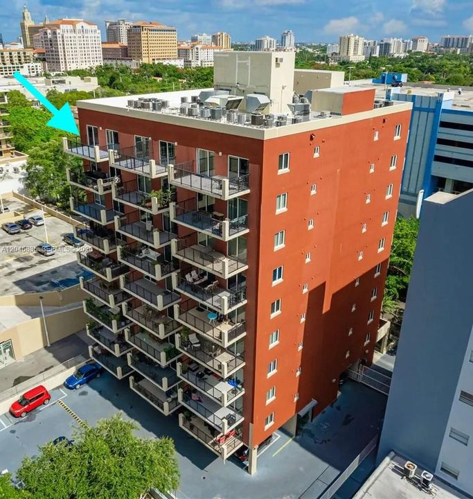 For Rent: $3,500 (2 beds, 2 baths, 899 Square Feet)