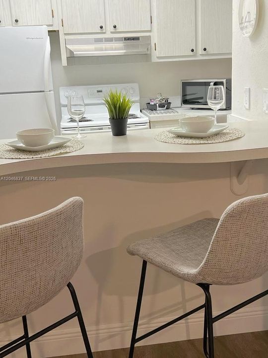 В аренду: $2,125 (1 спален, 1 ванн, 660 Квадратных фут)