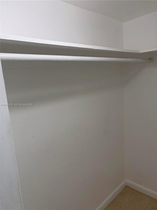 Walking Closet Master