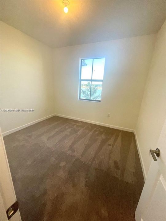For Sale: $527,500 (3 beds, 2 baths, 1376 Square Feet)