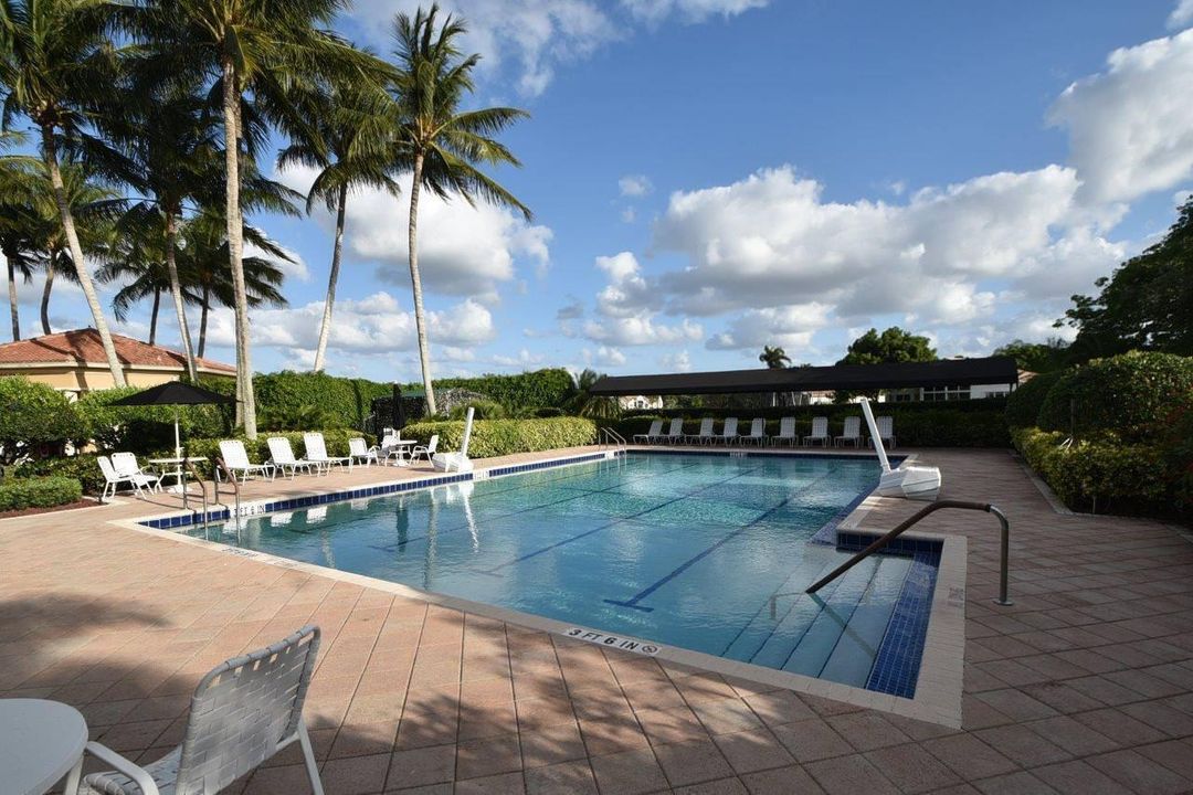 71-web-or-mls-63_valencia lakes (30)