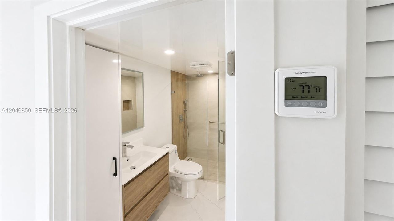 En Venta: $310,000 (2 camas, 2 baños, 914 Pies cuadrados)