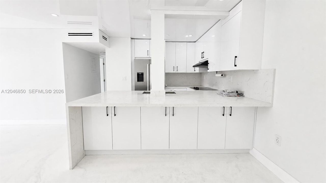 En Venta: $310,000 (2 camas, 2 baños, 914 Pies cuadrados)