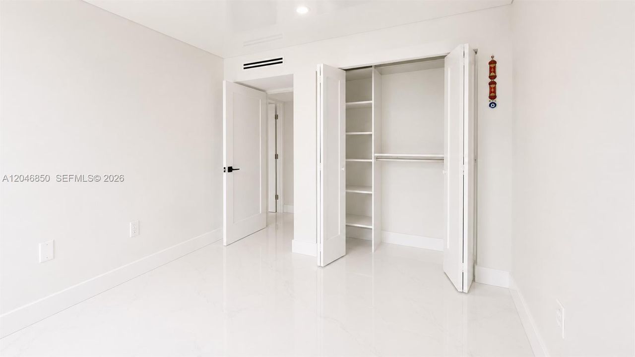 En Venta: $310,000 (2 camas, 2 baños, 914 Pies cuadrados)