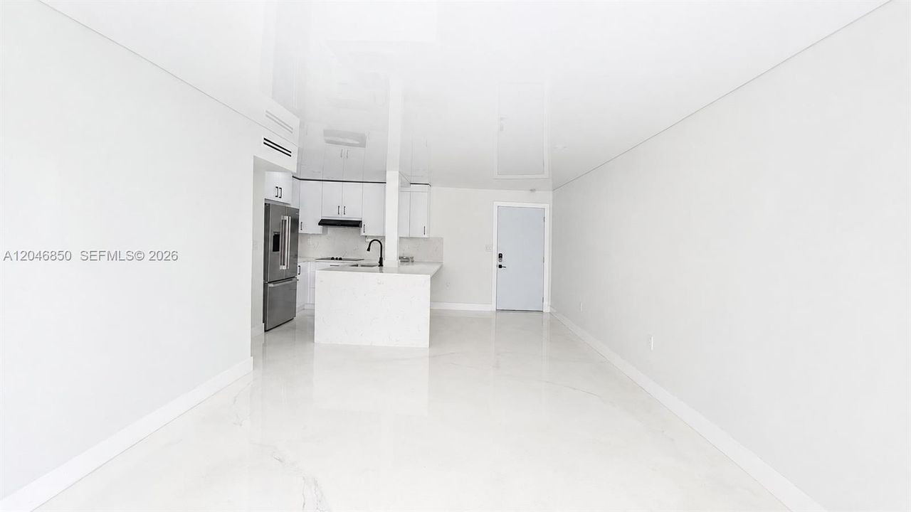 En Venta: $310,000 (2 camas, 2 baños, 914 Pies cuadrados)