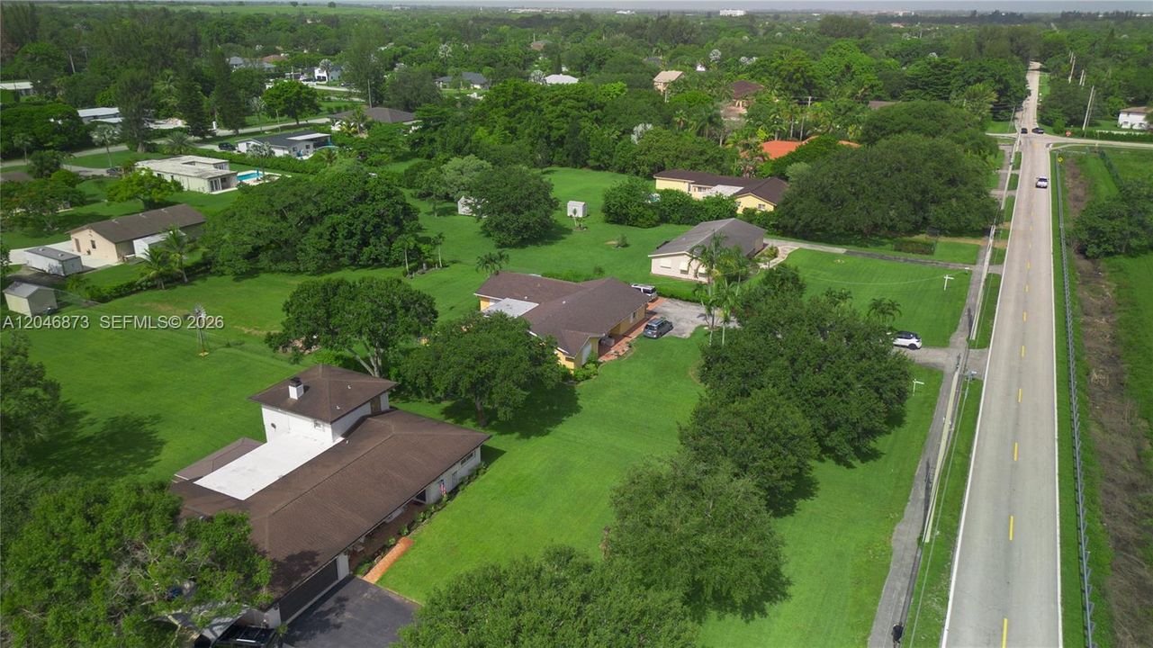 For Sale: $1,197,000 (4 beds, 2 baths, 2895 Square Feet)