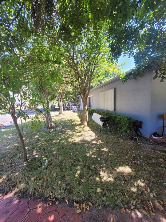 En Renta: $3,300 (3 camas, 3 baños, 1606 Pies cuadrados)