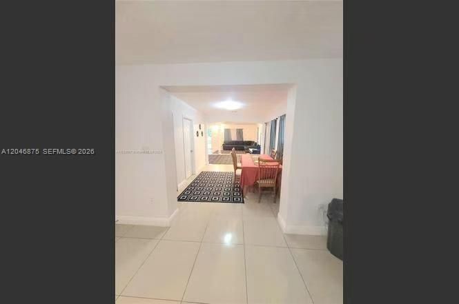 En Renta: $3,300 (3 camas, 3 baños, 1606 Pies cuadrados)
