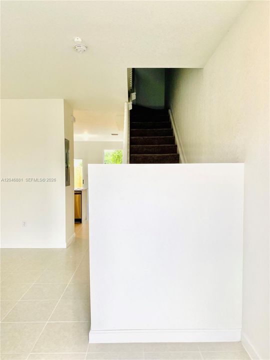 В аренду: $2,360 (3 спален, 2 ванн, 1545 Квадратных фут)