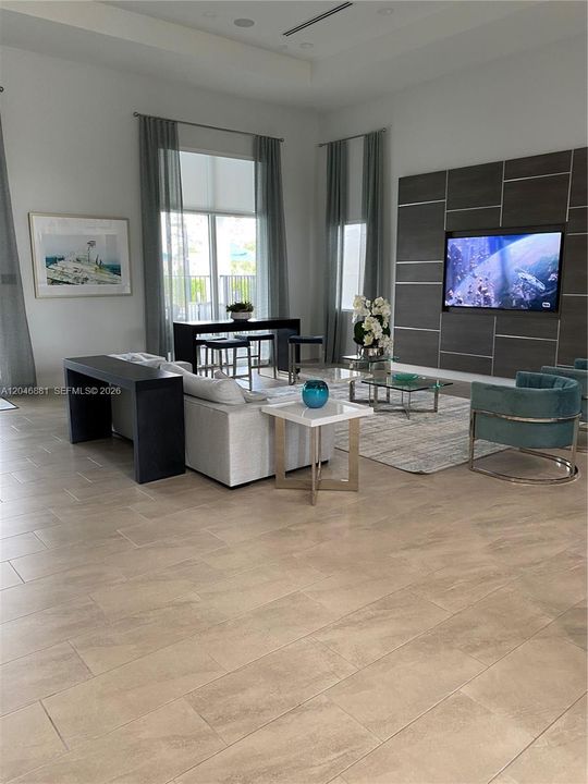 В аренду: $2,360 (3 спален, 2 ванн, 1545 Квадратных фут)
